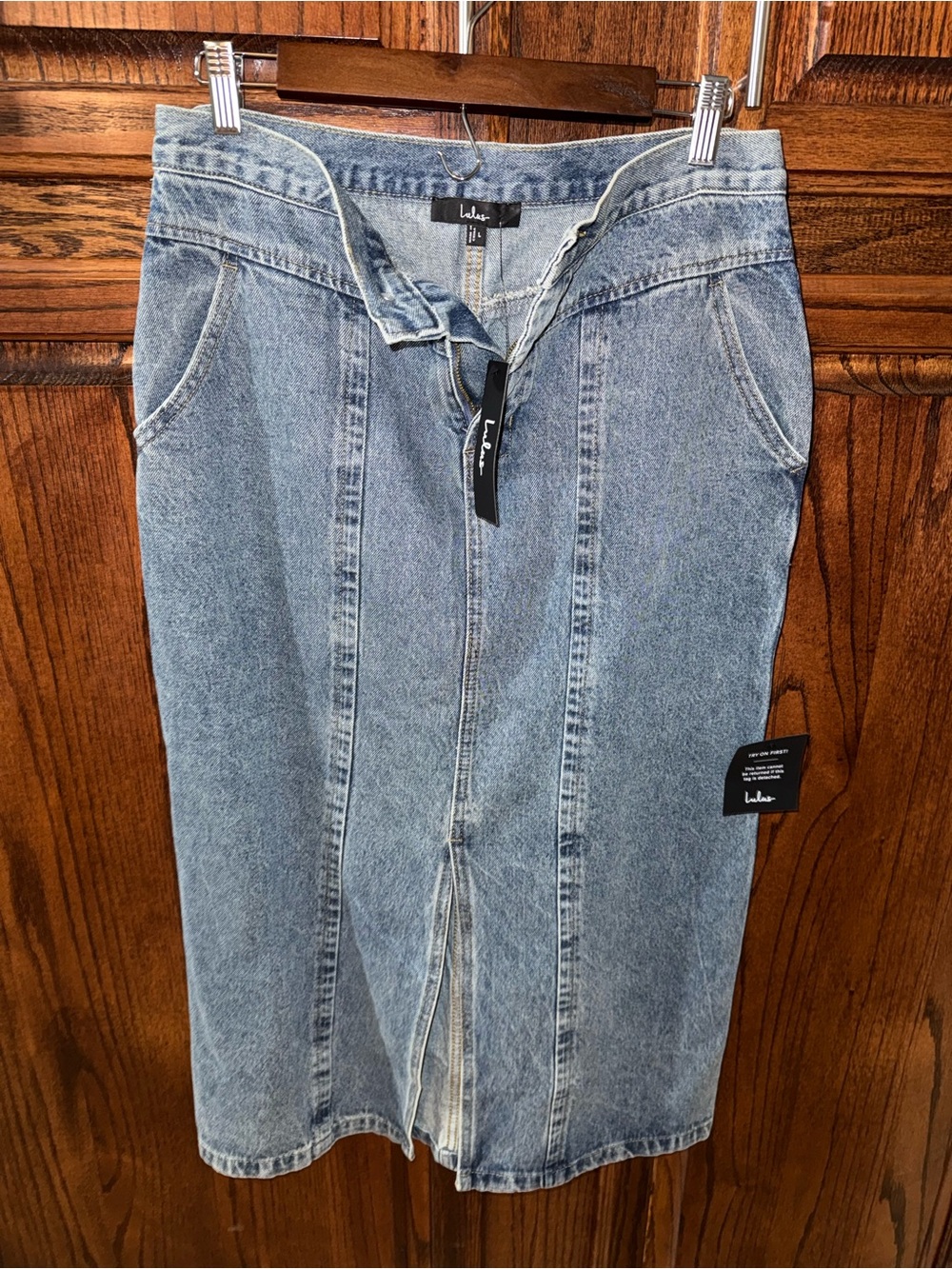 NWT Lulu's Light Wash Denim Skirt - Classic Blue